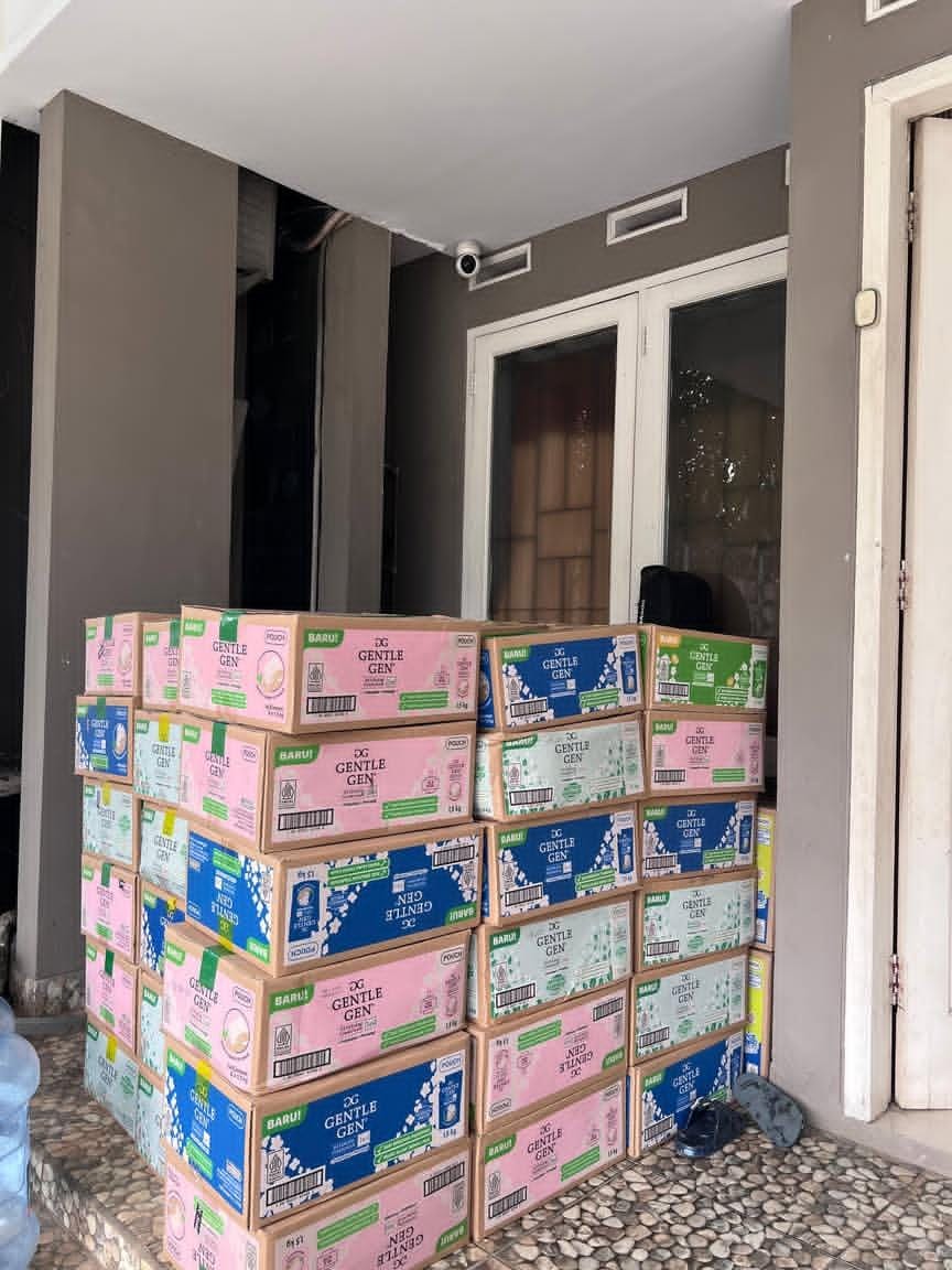 Bukti kuker 100 toples sold 25 menit